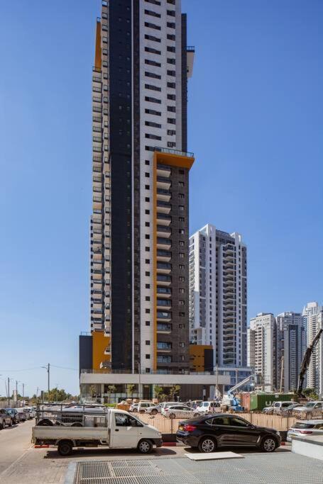 O&O Group- Magical 4Br Apt With Panoramic Sea View Bat Yam Exterior photo